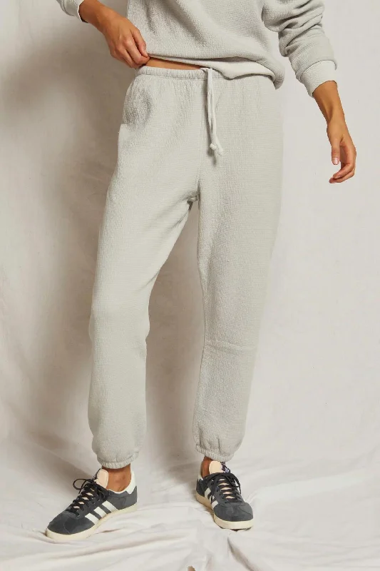 Women's Jones Quilted Sweatpants In Grey